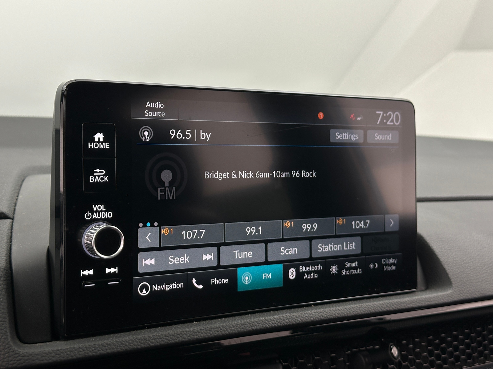 Thumbnail: 2023 Honda CR-V - 3