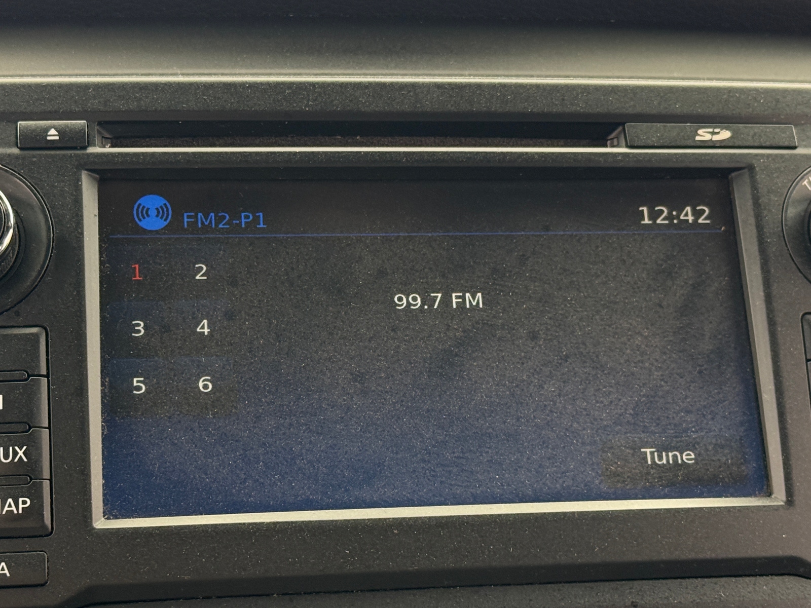 Thumbnail: 2018 Nissan Titan - 4