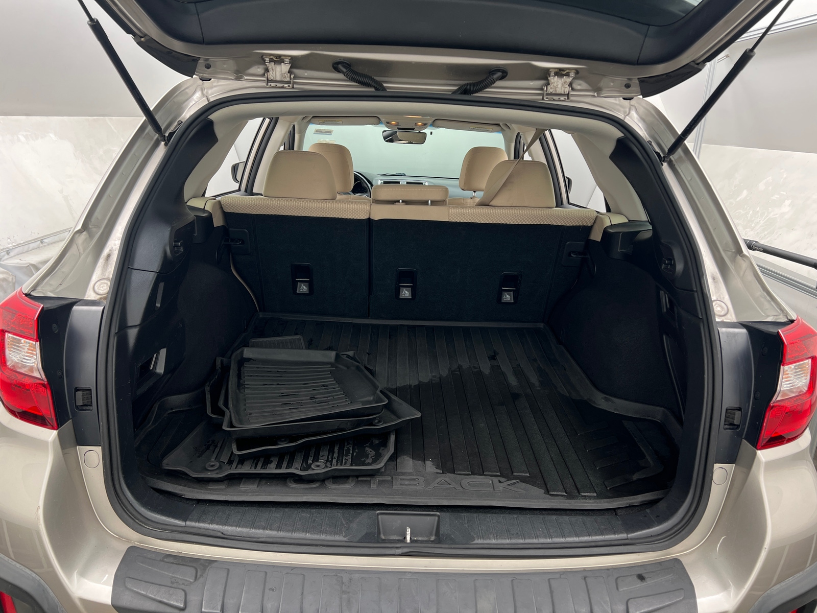 Thumbnail: 2018 Subaru Outback - 7