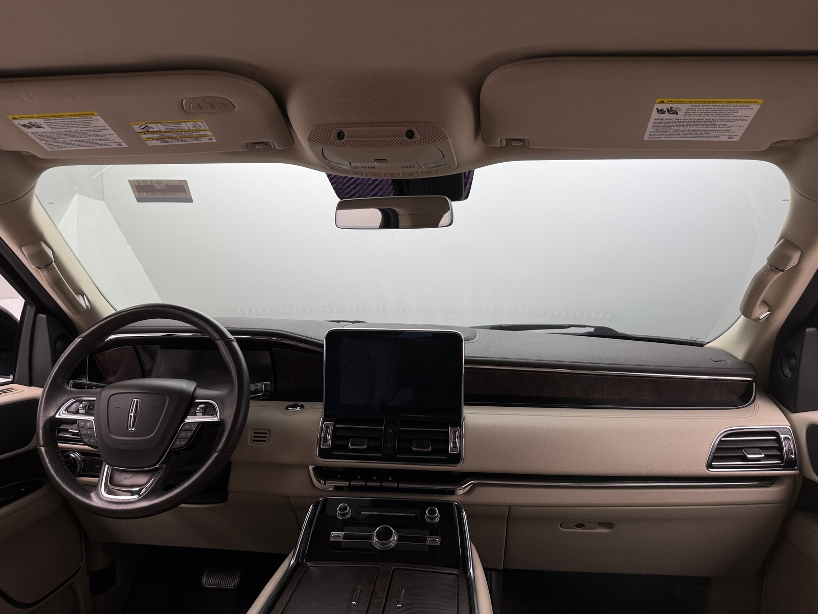 Thumbnail: 2019 Lincoln Navigator L - 2