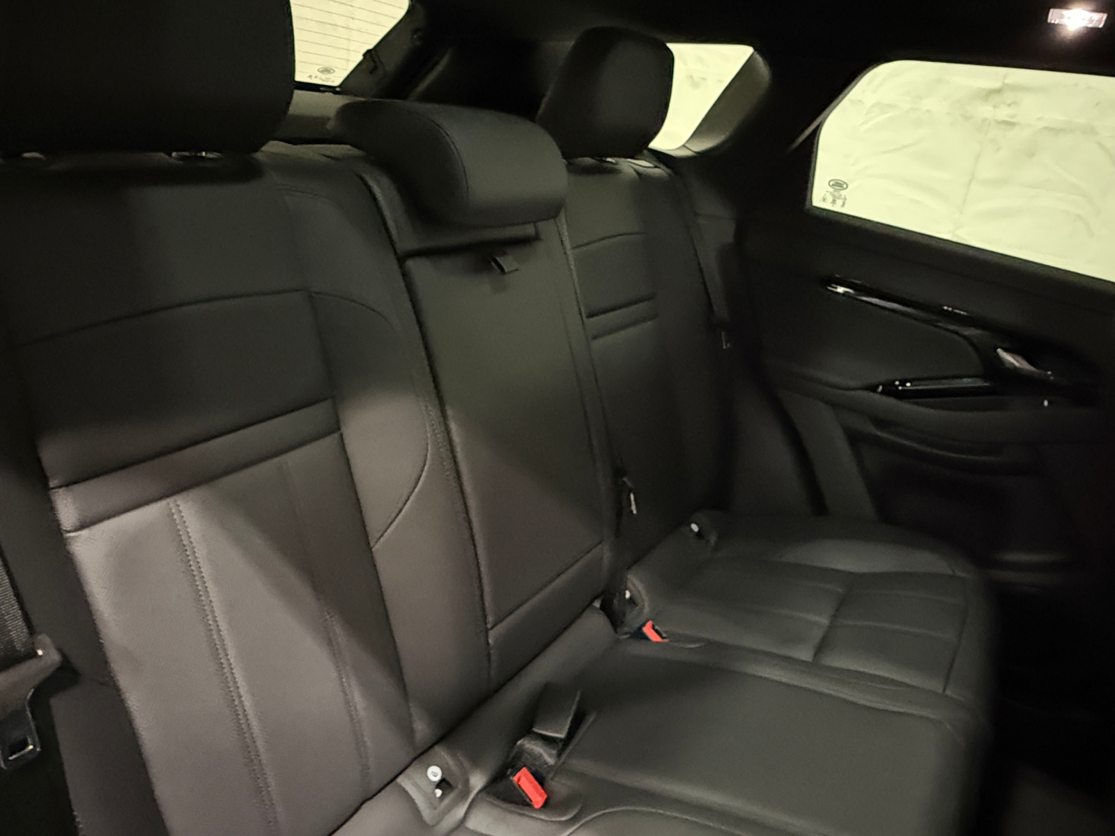 Thumbnail: 2025 Land Rover Range Rover Evoque - 5