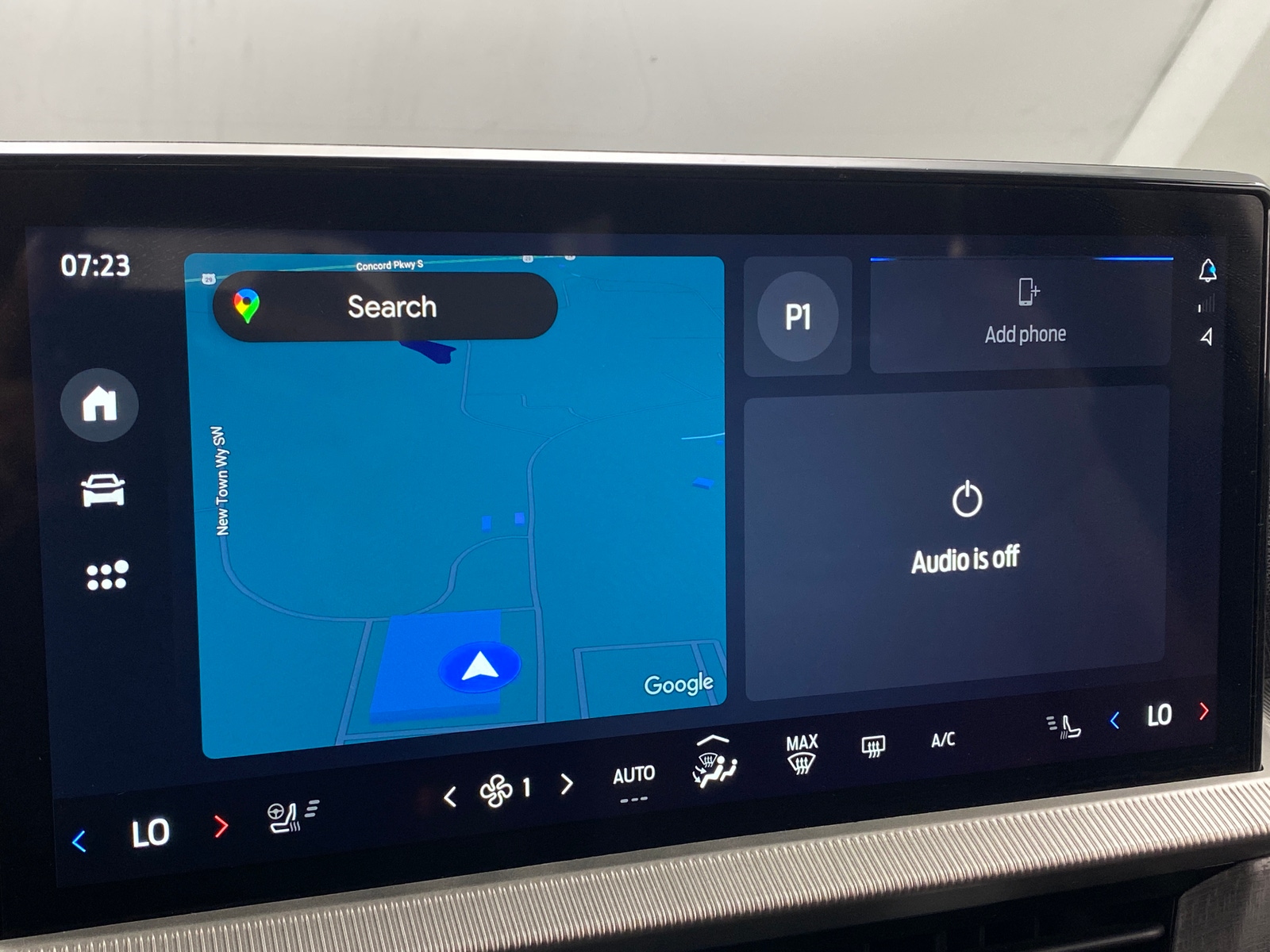 Thumbnail: 2025 Ford Explorer - 3