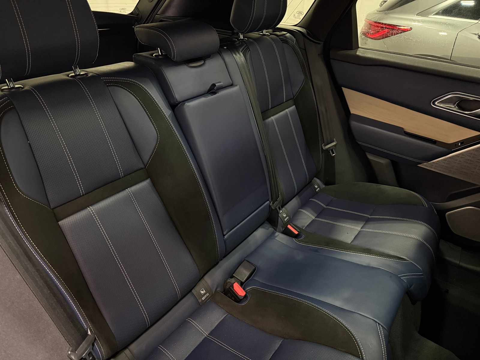 Thumbnail: 2018 Land Rover Range Rover Velar - 5