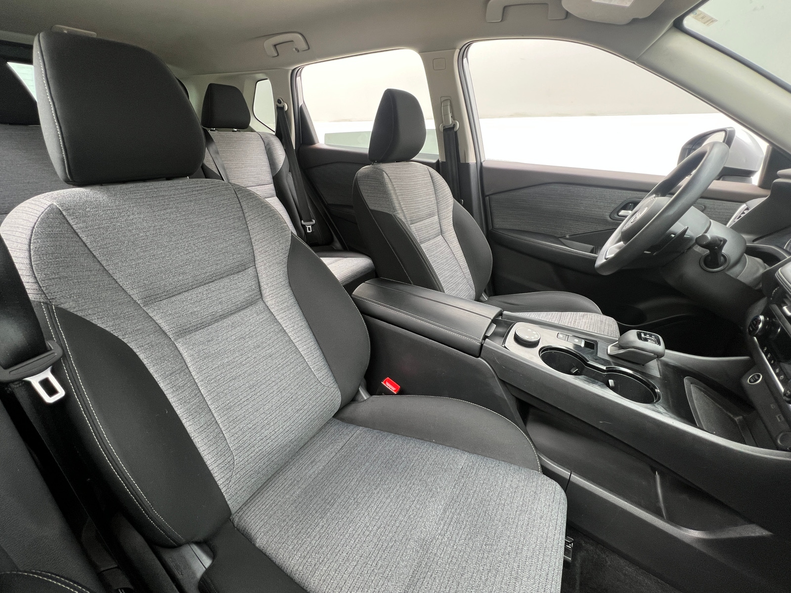 Thumbnail: 2023 Nissan Rogue - 2