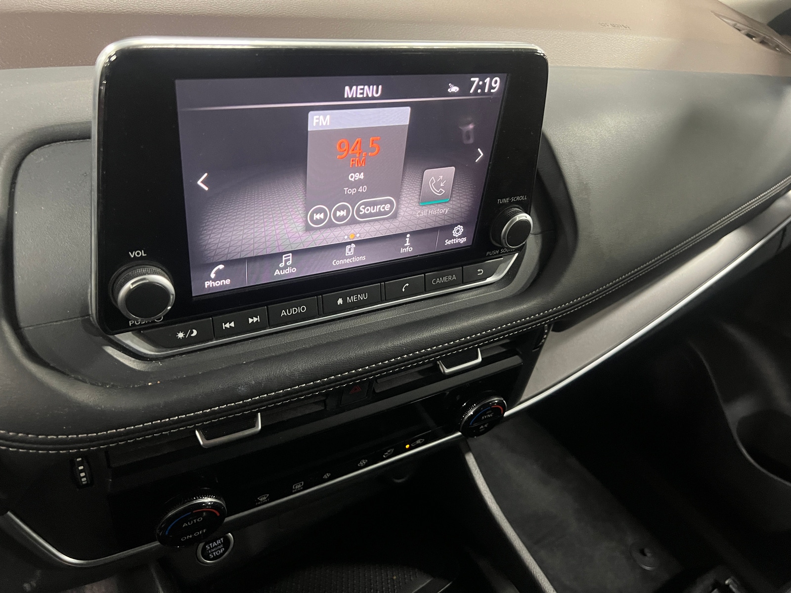 Thumbnail: 2023 Nissan Rogue - 4