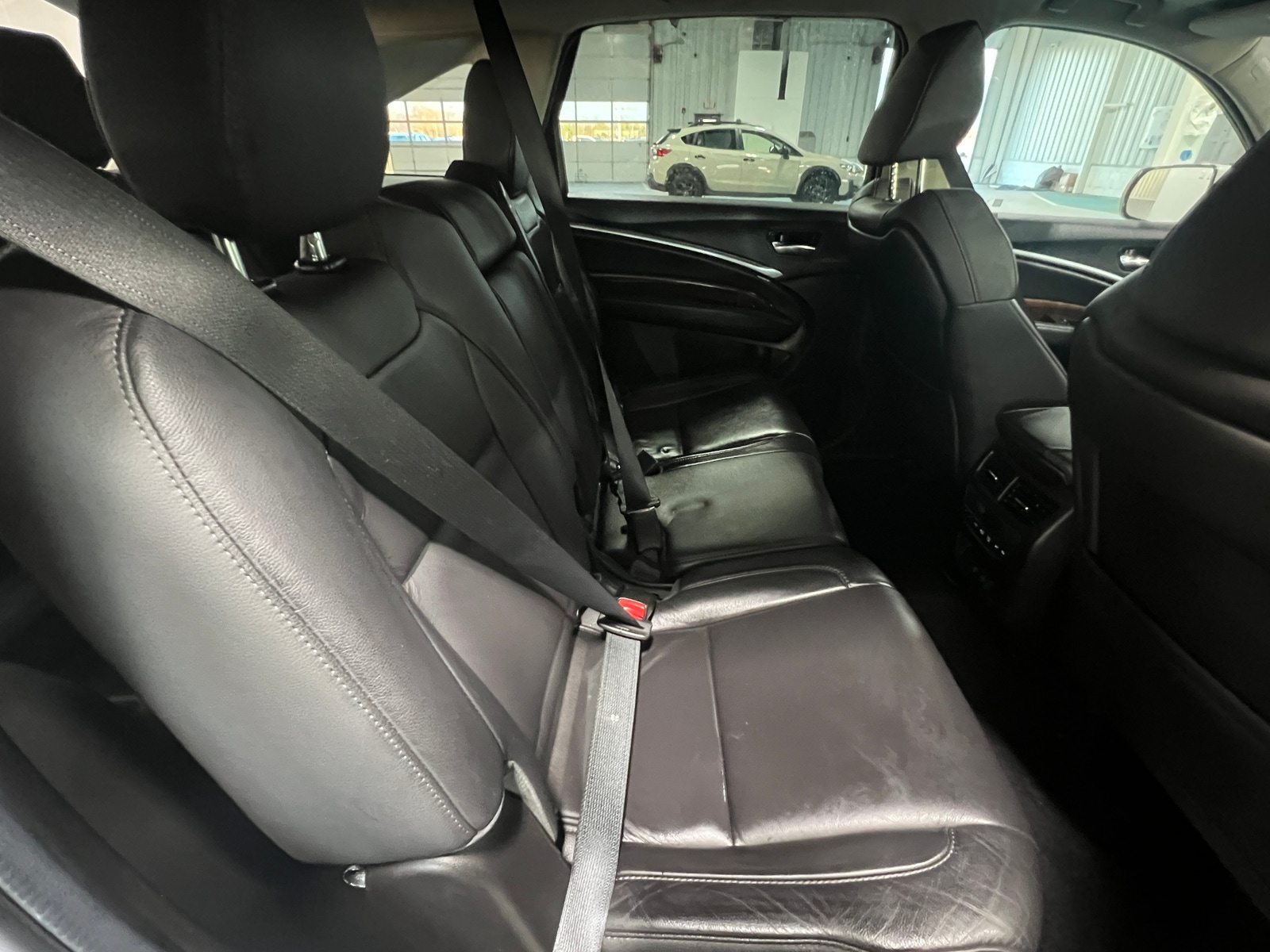 Thumbnail: 2019 Acura MDX - 5