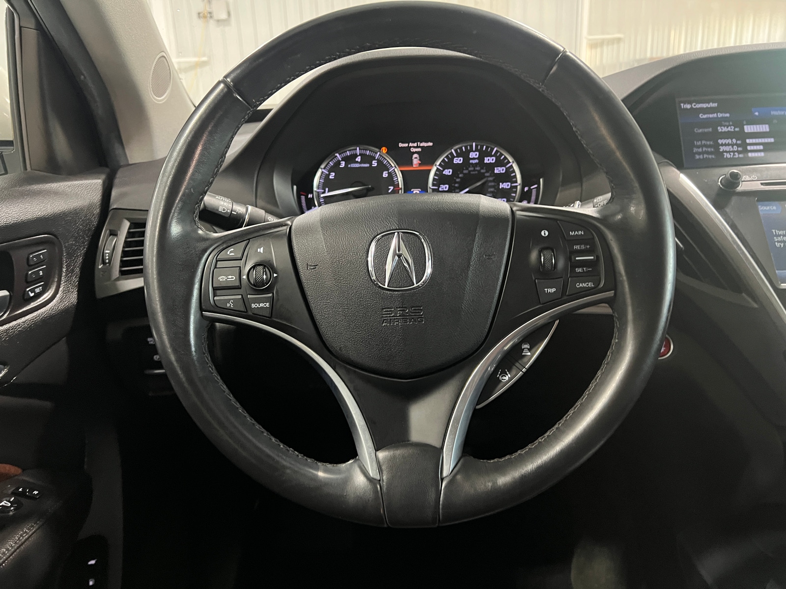 Thumbnail: 2019 Acura MDX - 4