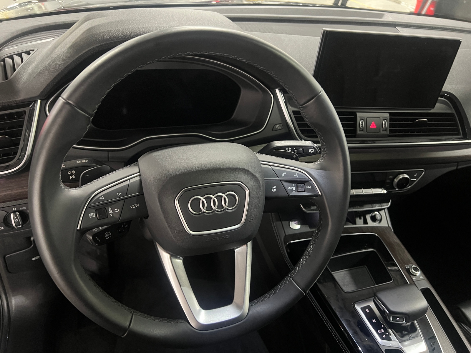 Thumbnail: 2025 Audi Q5 - 4