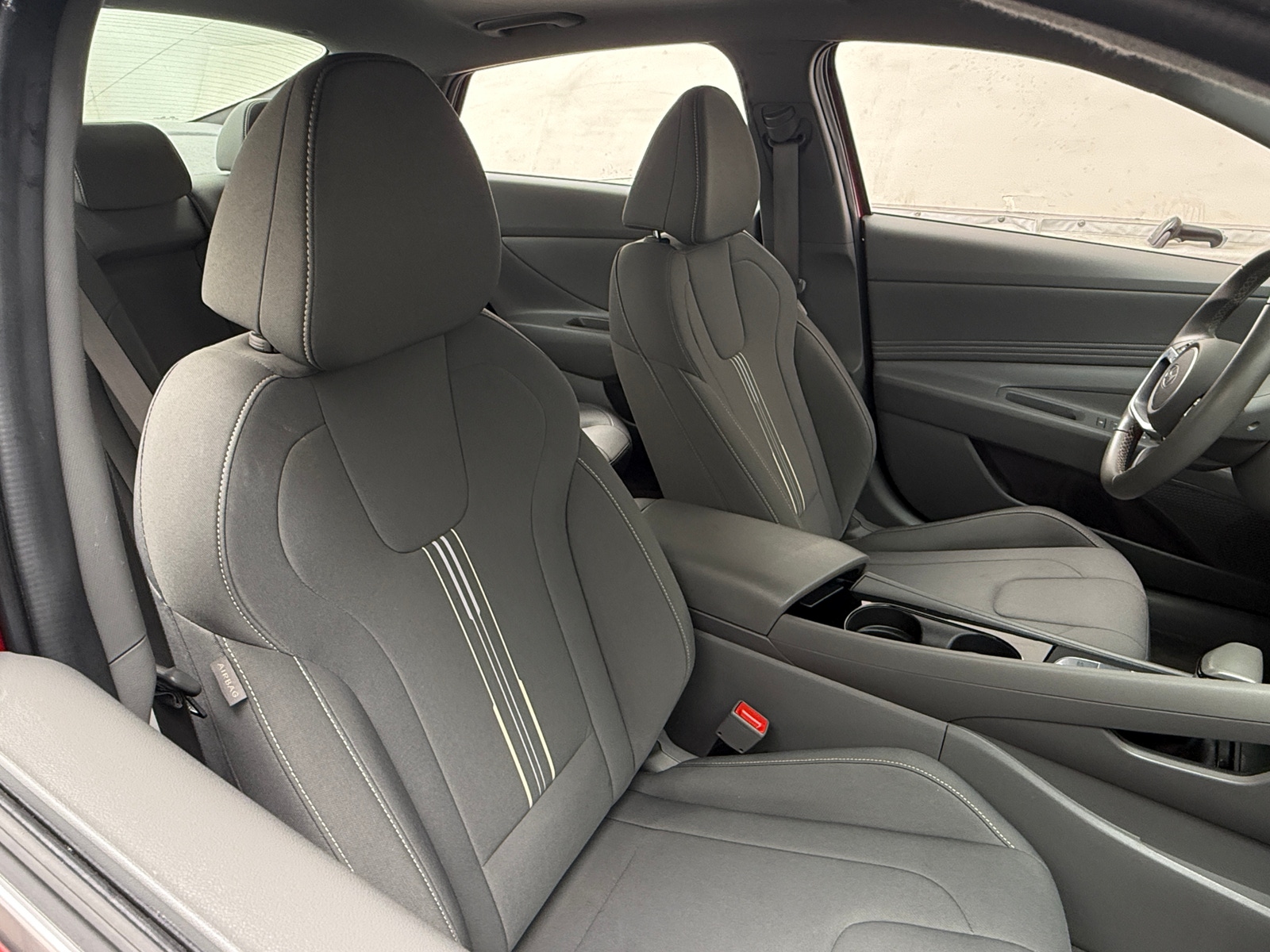 Thumbnail: 2025 Hyundai Elantra - 2