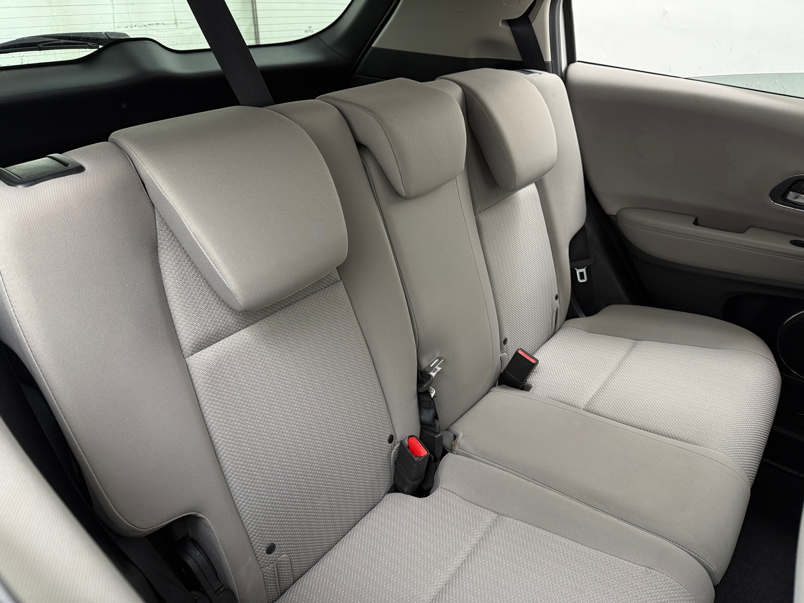 Thumbnail: 2017 Honda HR-V - 6