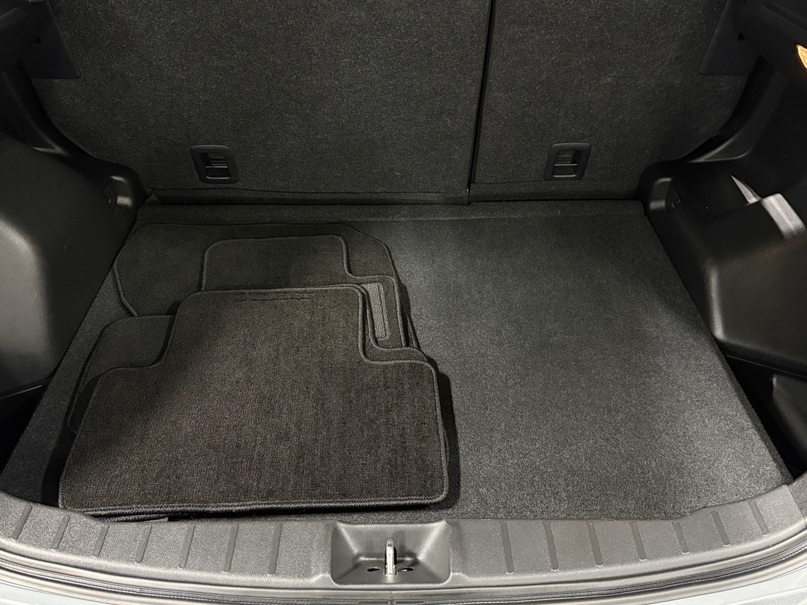 Thumbnail: 2024 Mitsubishi Outlander Sport - 7