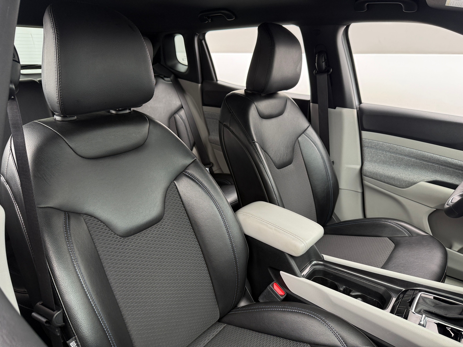 Thumbnail: 2023 Jeep Compass - 2