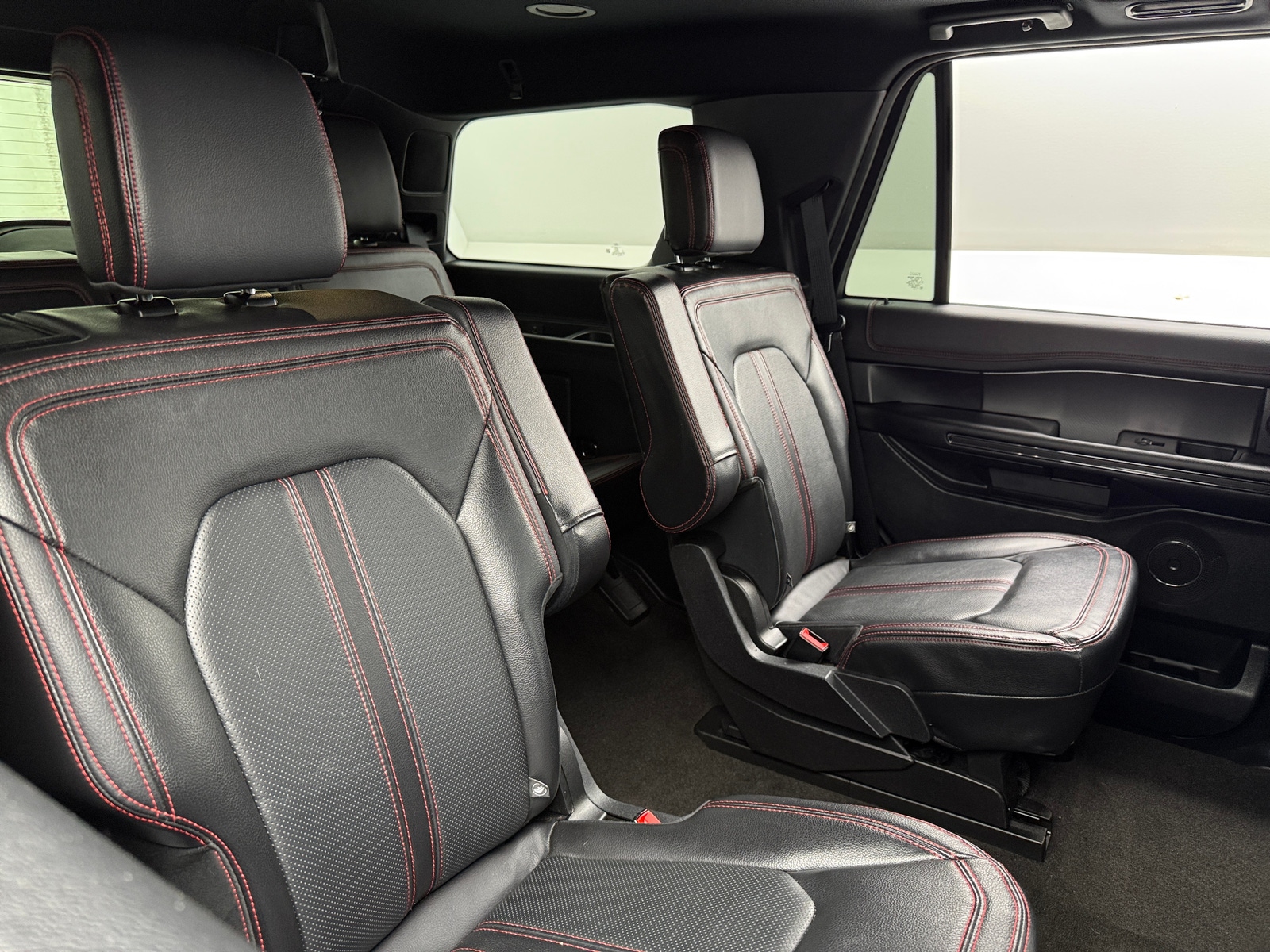 Thumbnail: 2021 Ford Expedition - 5