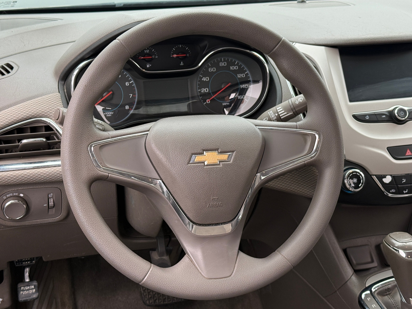 Thumbnail: 2017 Chevrolet Cruze - 5