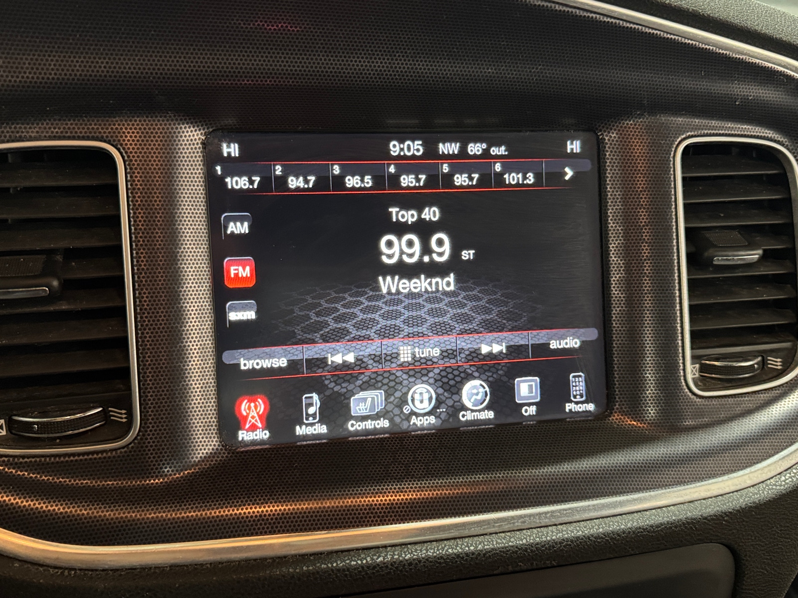 Thumbnail: 2016 Dodge Charger - 4