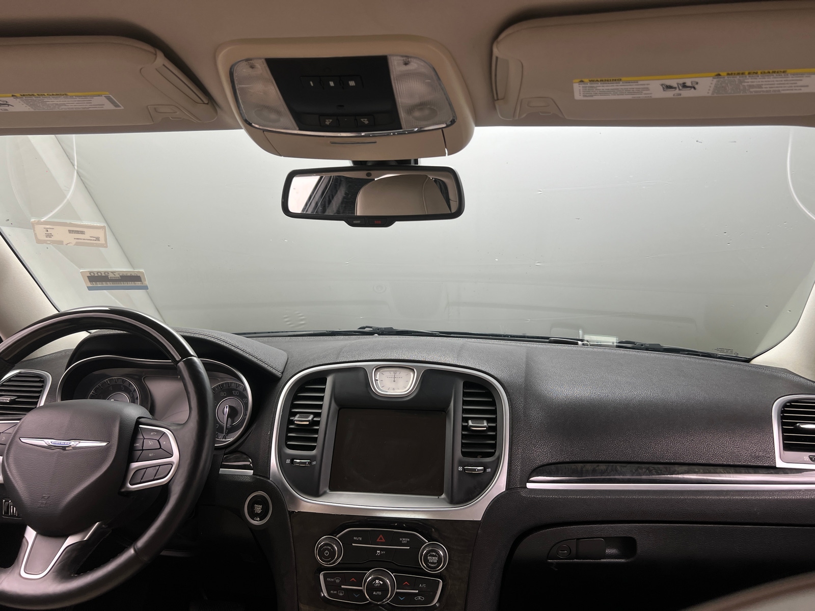 Thumbnail: 2018 Chrysler 300 - 2