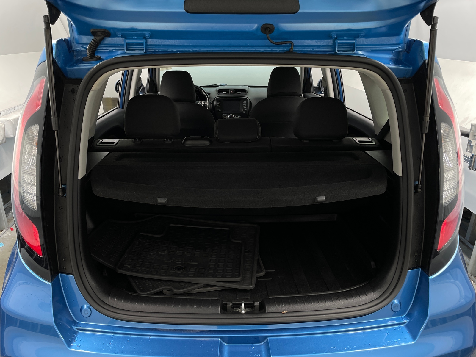 Thumbnail: 2018 Kia Soul - 7