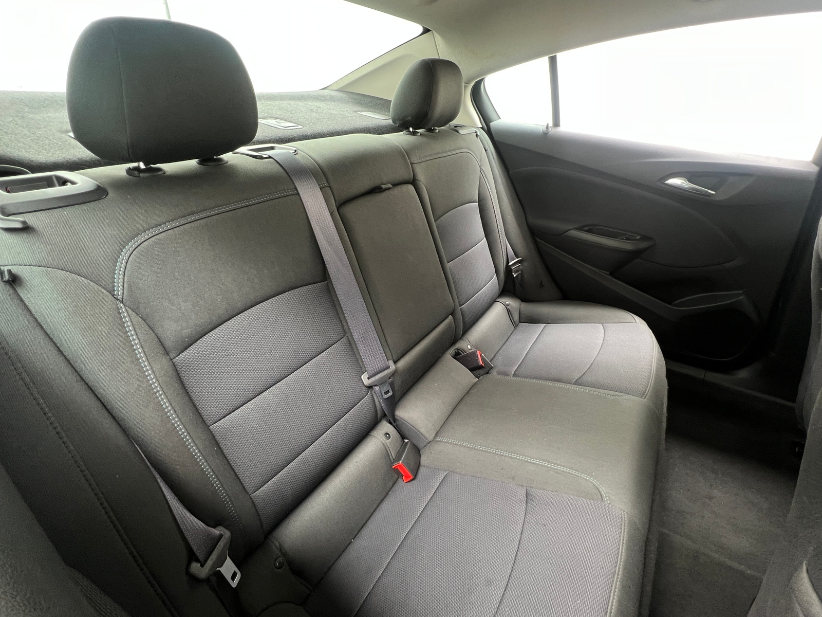 Thumbnail: 2017 Chevrolet Cruze - 6