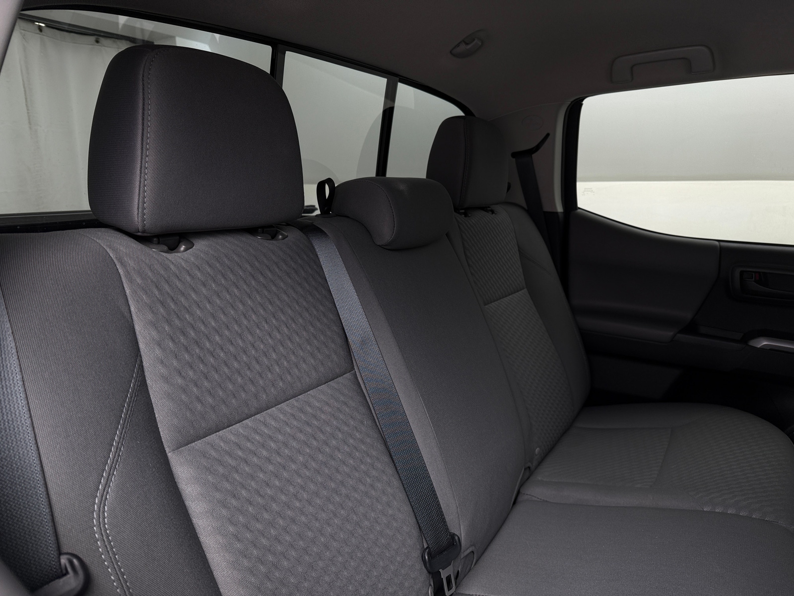 Thumbnail: 2021 Toyota Tacoma - 6