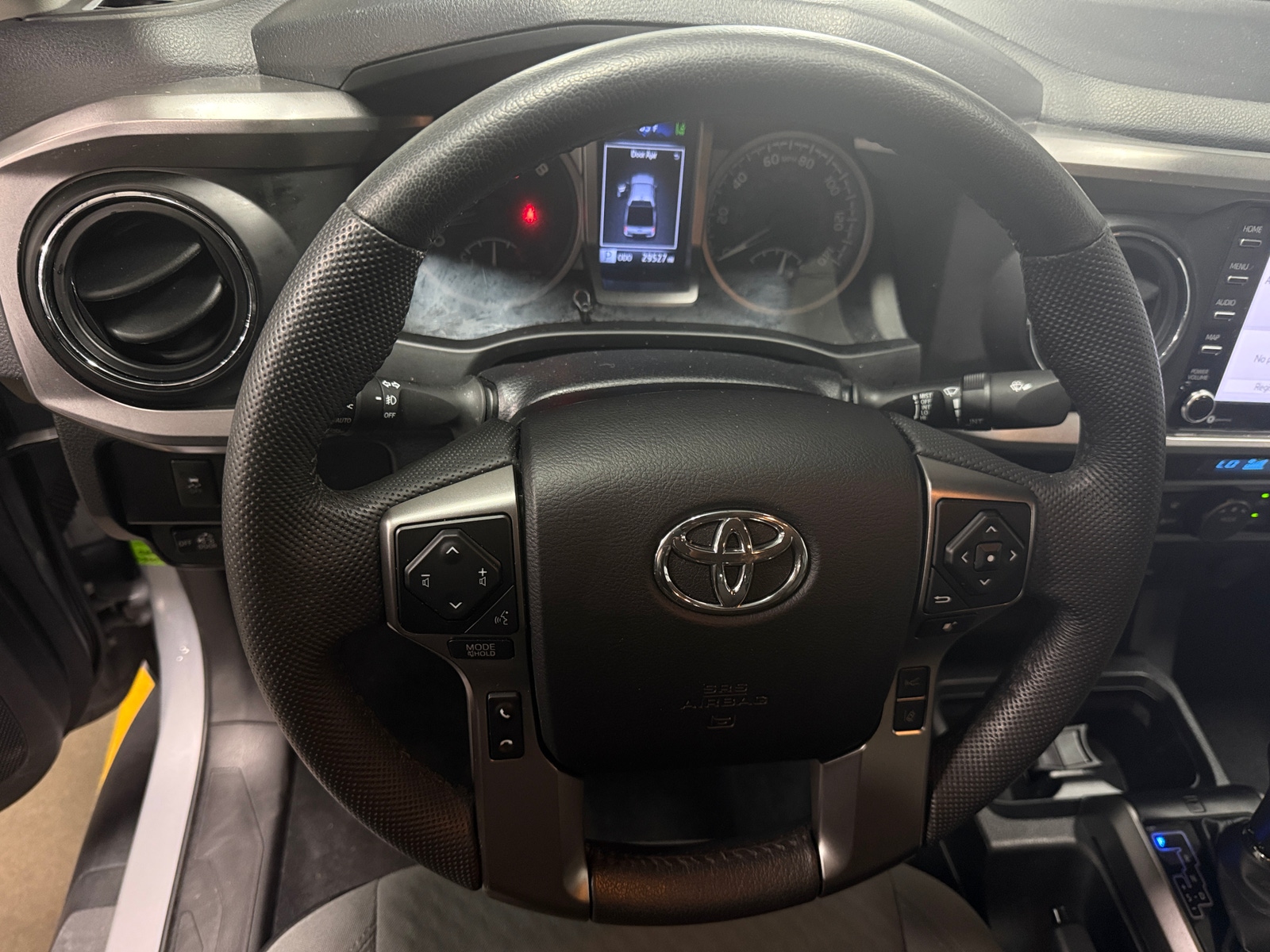 Thumbnail: 2021 Toyota Tacoma - 5