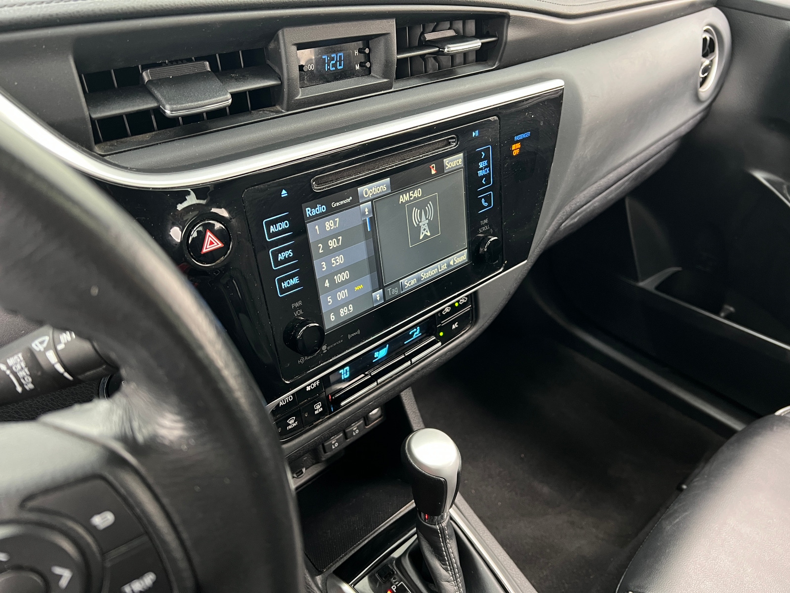 Thumbnail: 2019 Toyota Corolla - 3