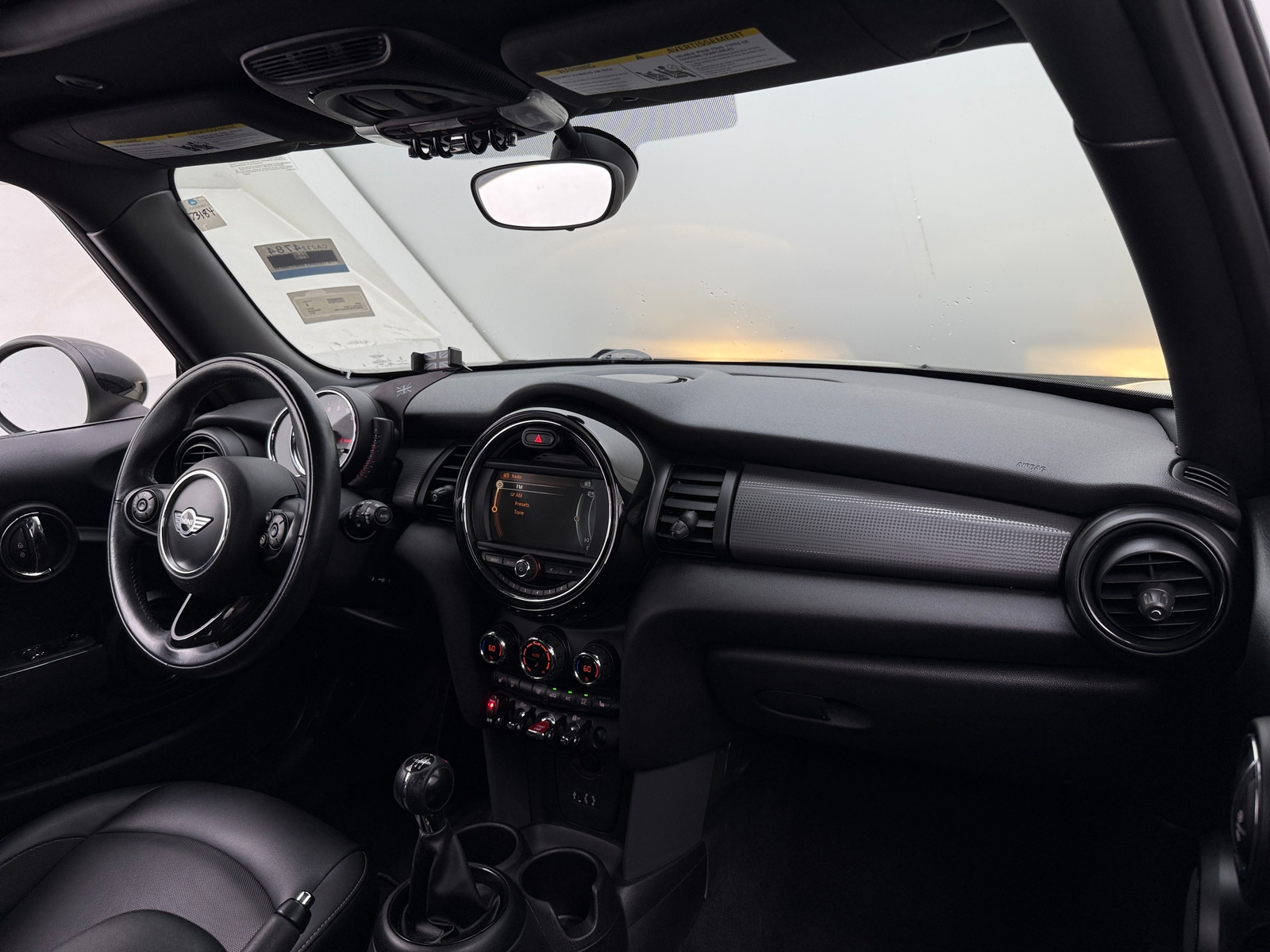 Thumbnail: 2017 MINI Cooper Hardtop - 2