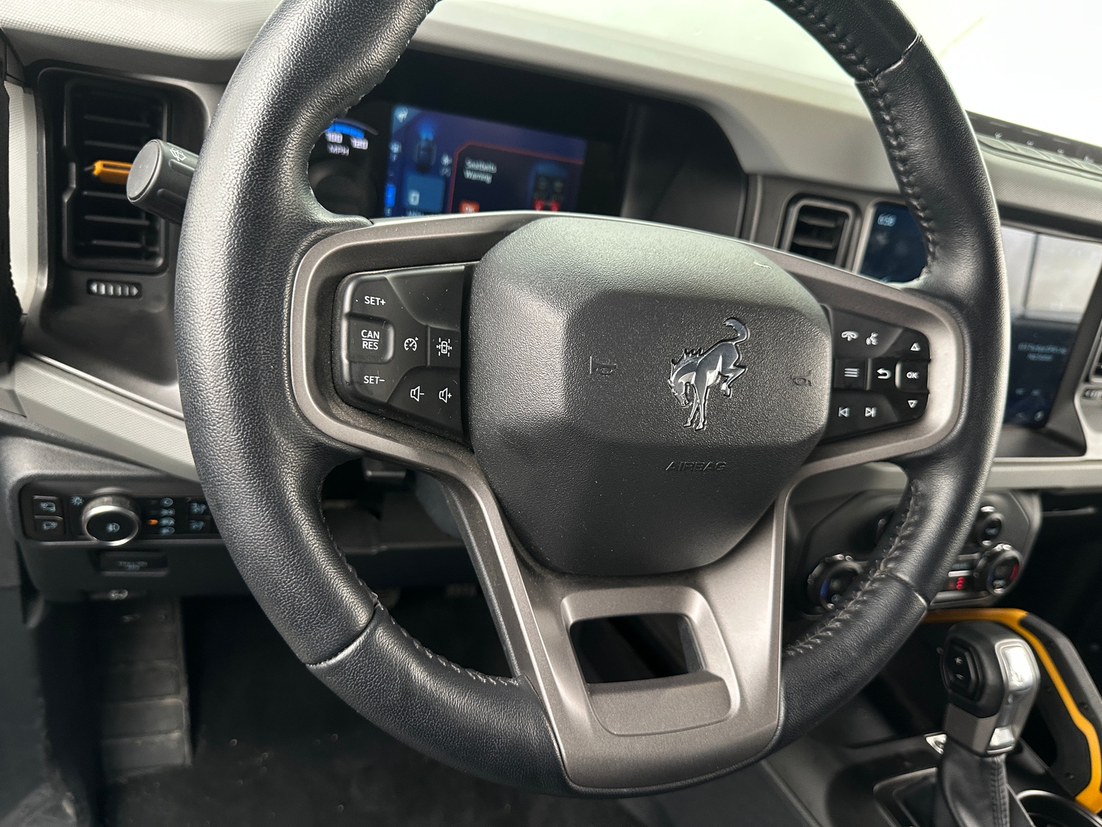 Thumbnail: 2023 Ford Bronco - 5