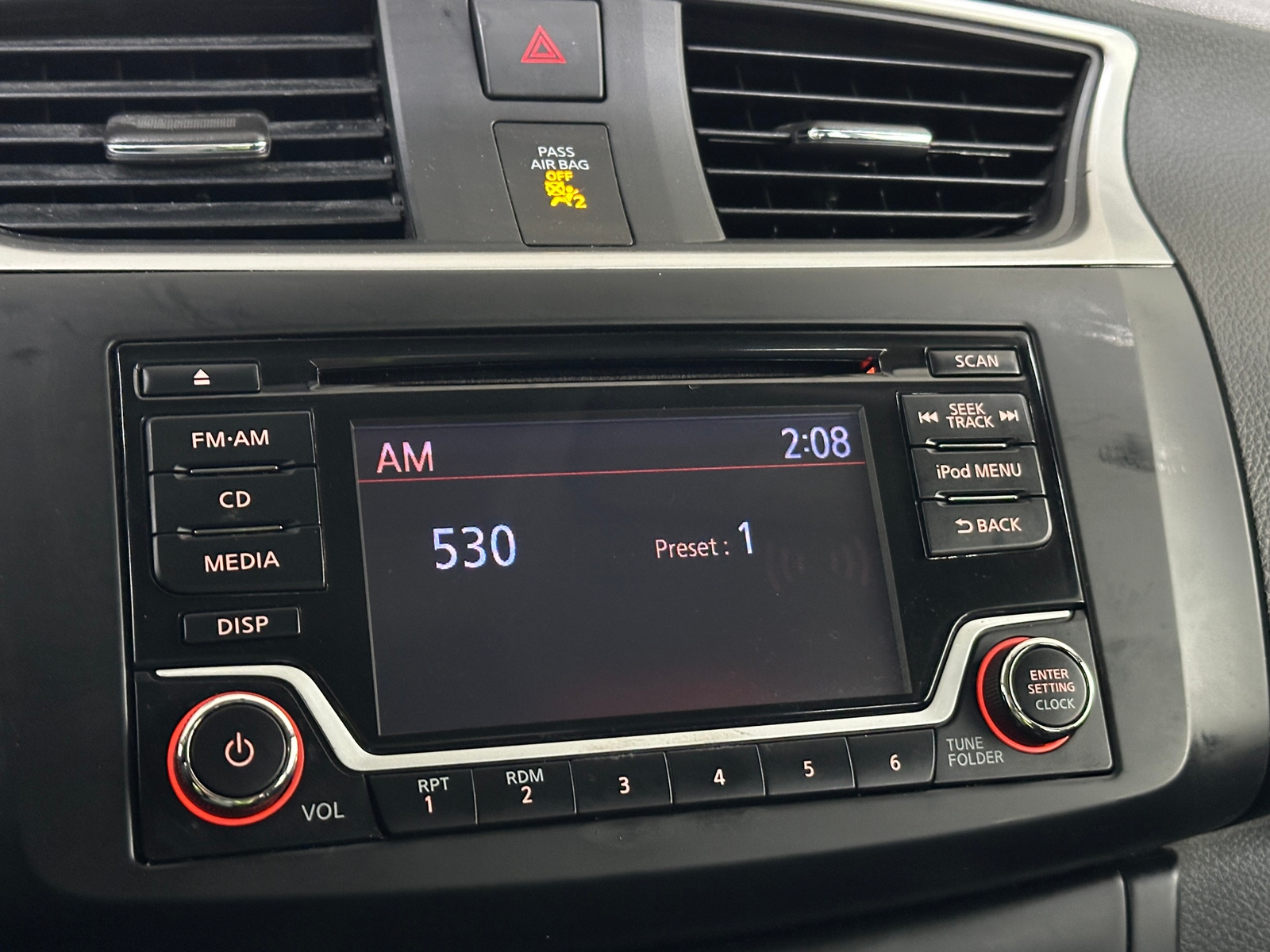 Thumbnail: 2018 Nissan Sentra - 4