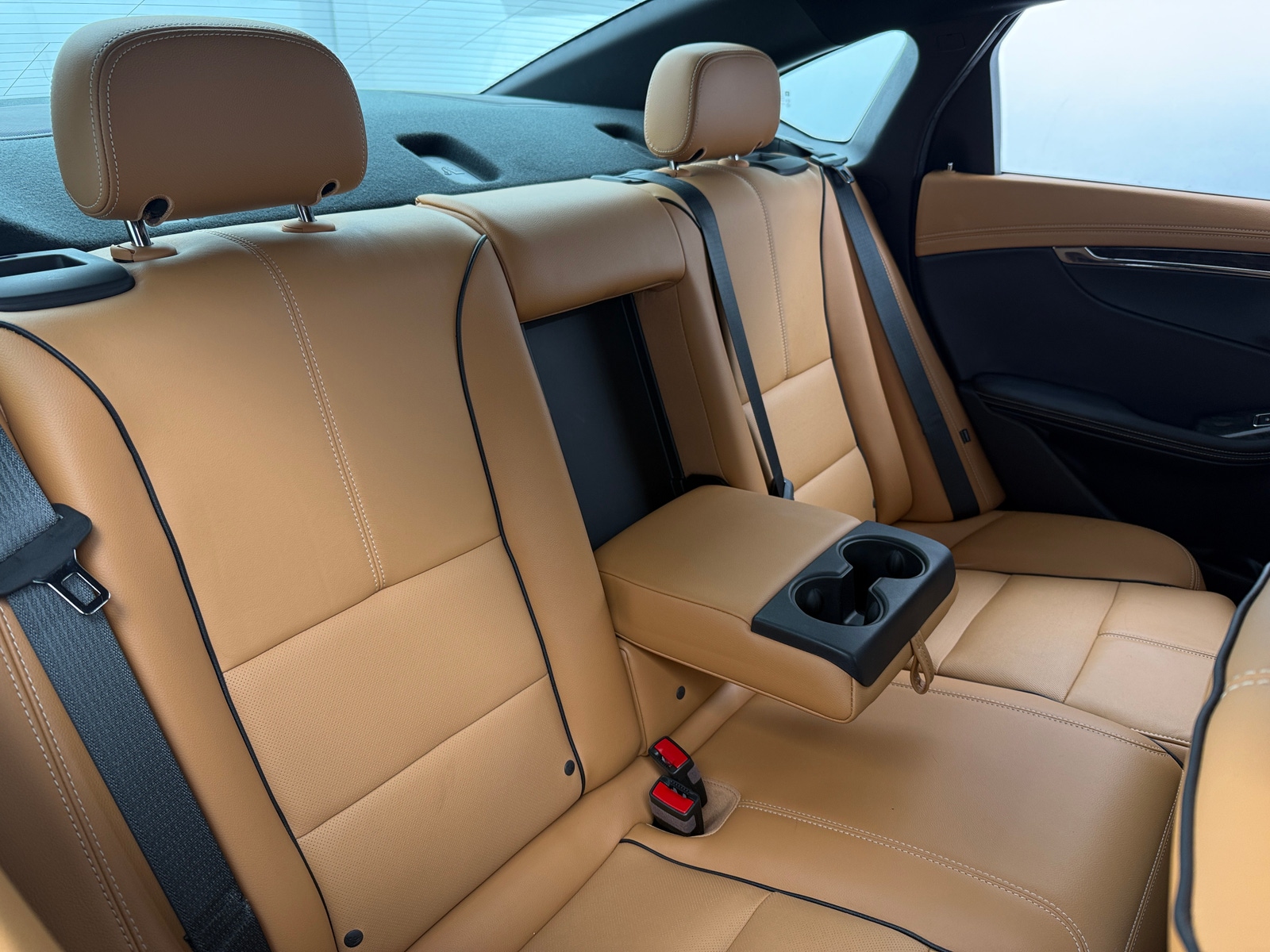 Thumbnail: 2014 Chevrolet Impala - 5