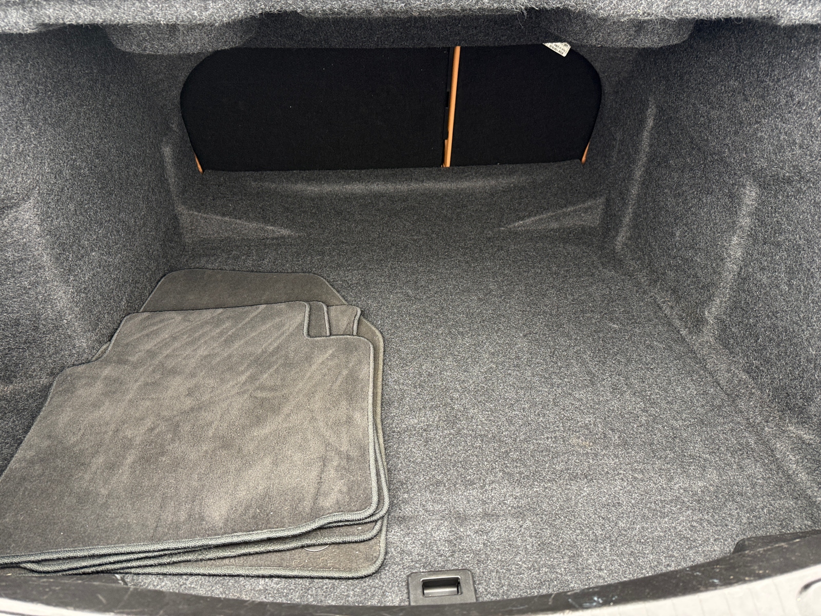 Thumbnail: 2014 Chevrolet Impala - 6