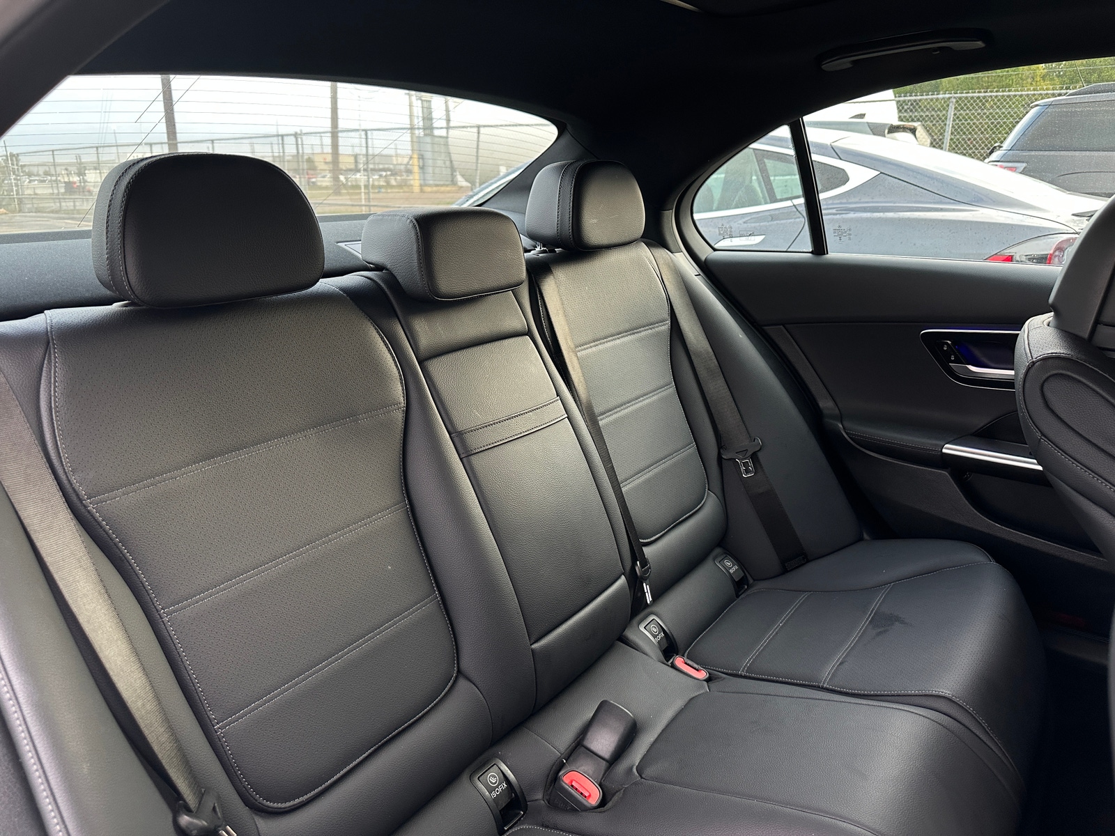 Thumbnail: 2024 Mercedes-Benz C-Class - 6