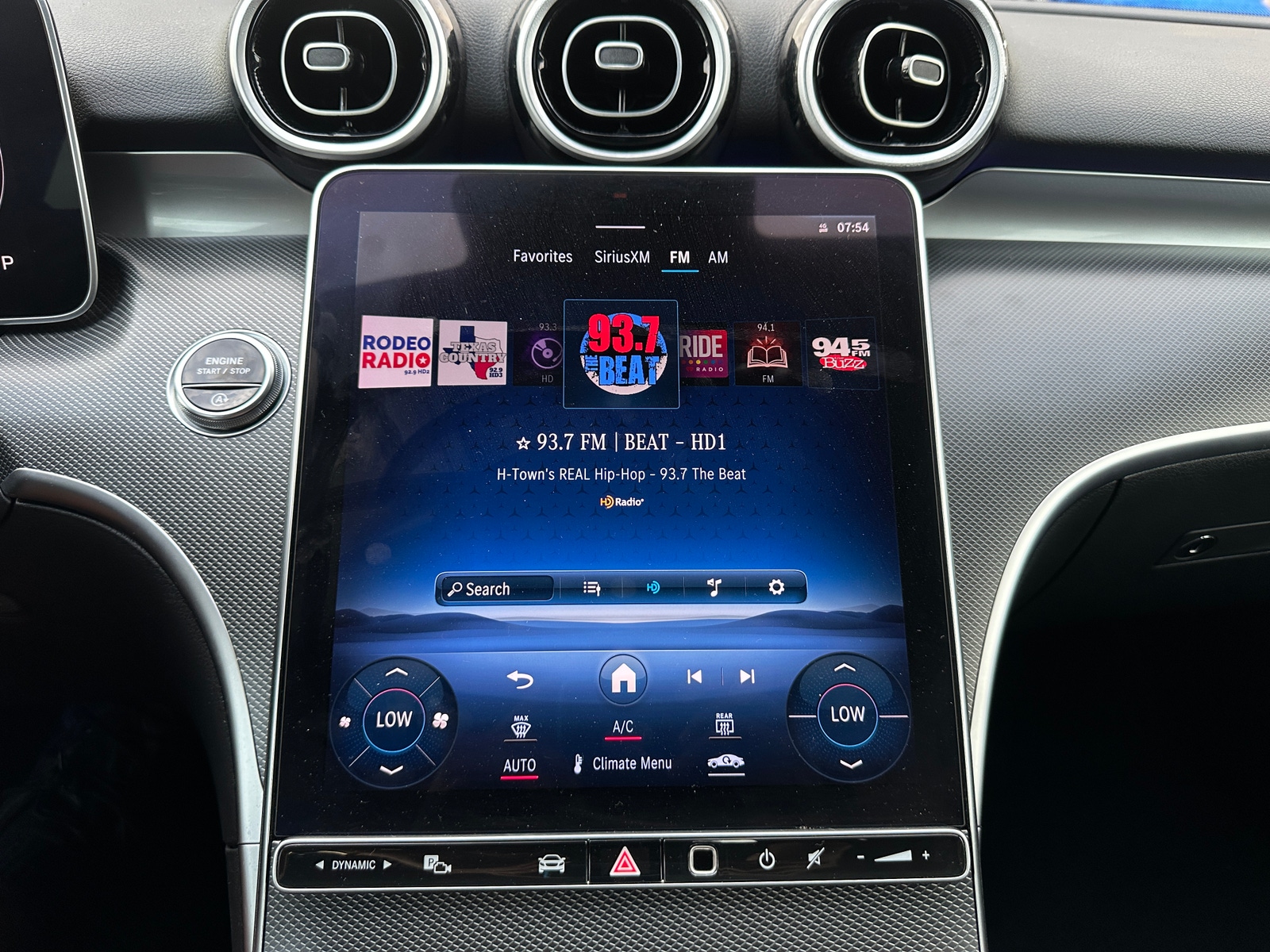 Thumbnail: 2024 Mercedes-Benz C-Class - 4