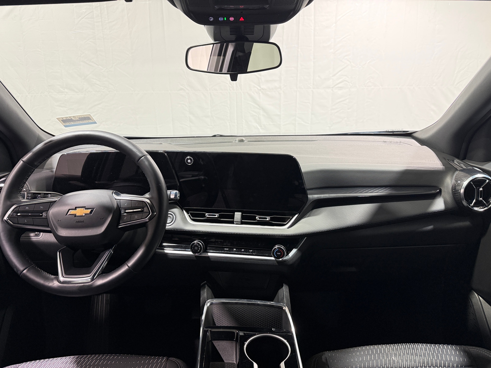 Thumbnail: 2025 Chevrolet Equinox - 3