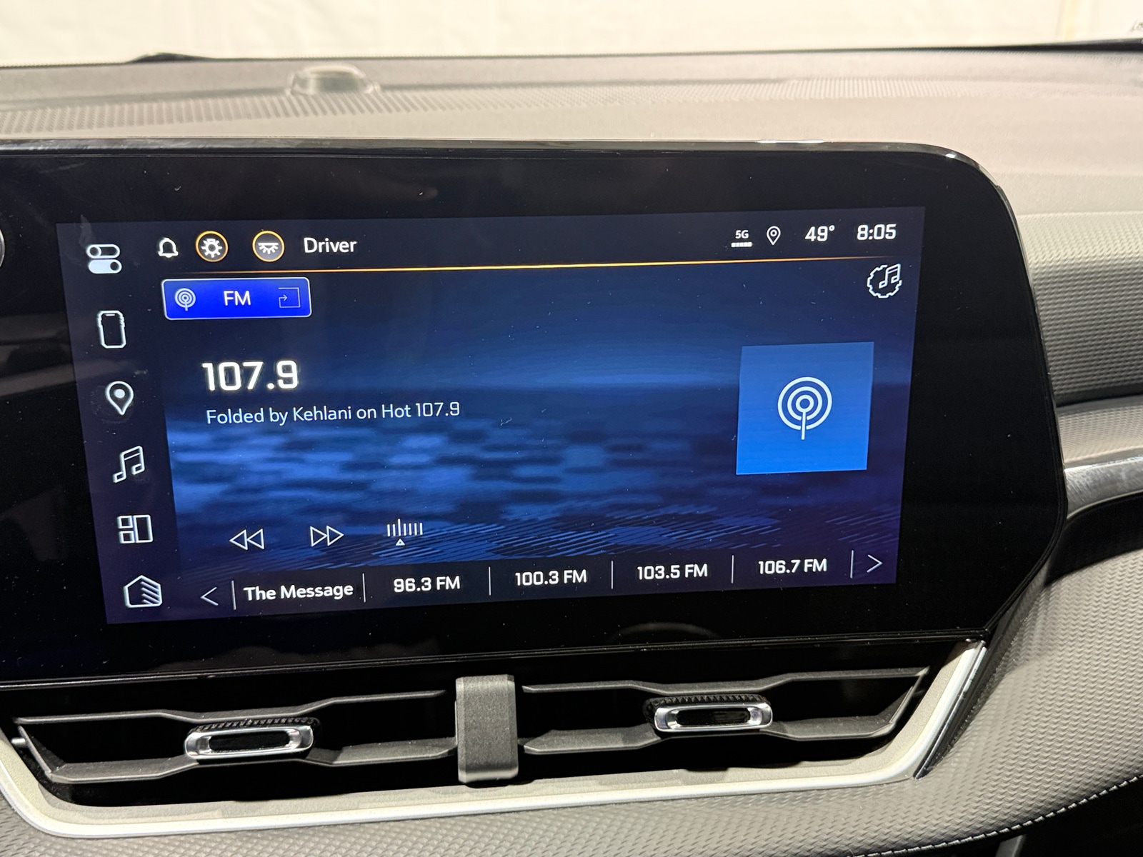 Thumbnail: 2025 Chevrolet Equinox - 4