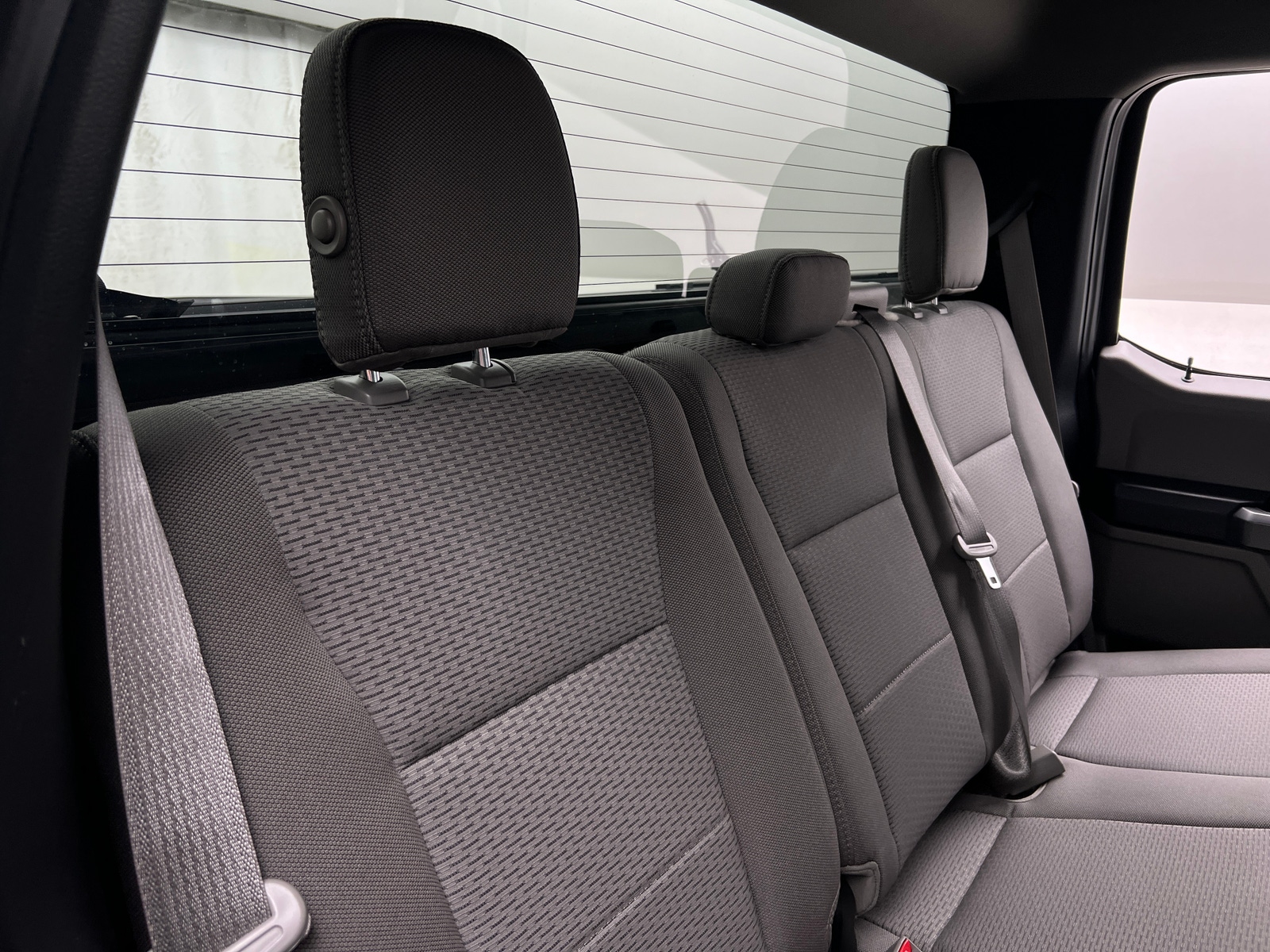 Thumbnail: 2019 Ford Econoline - 6