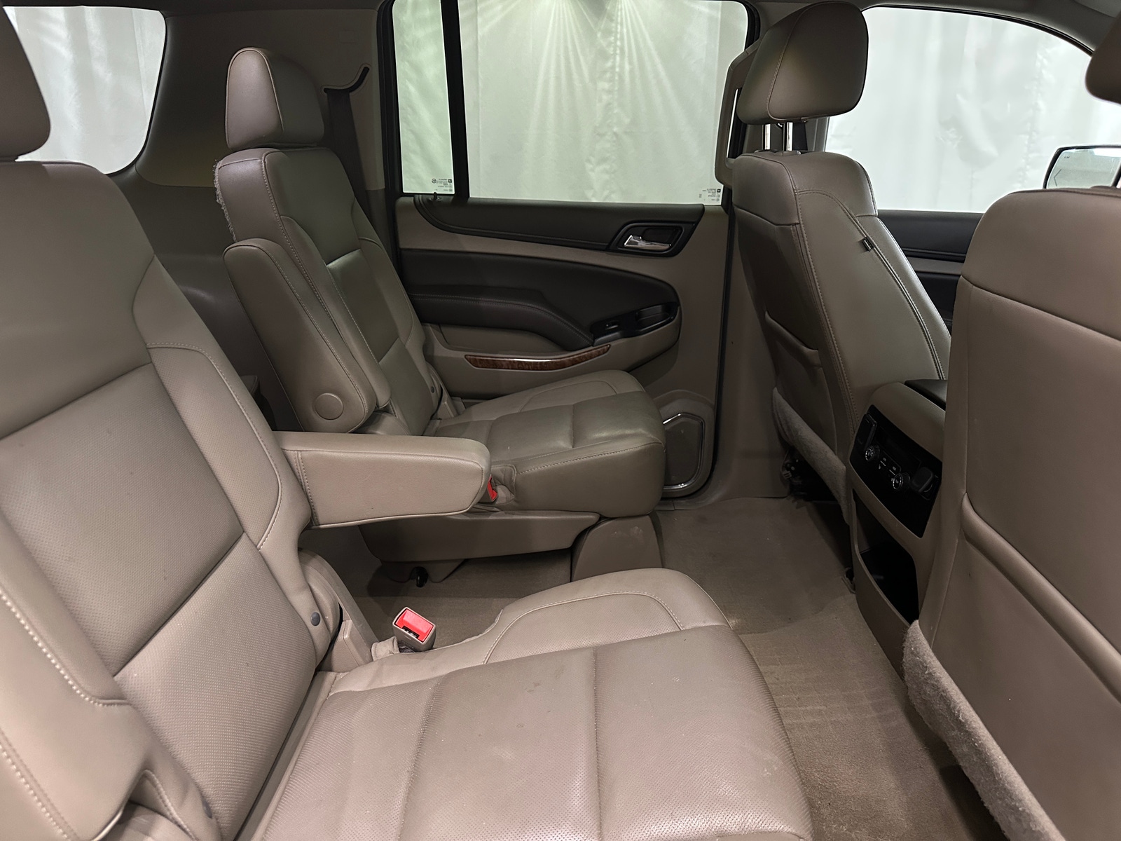 Thumbnail: 2019 Chevrolet Suburban - 5