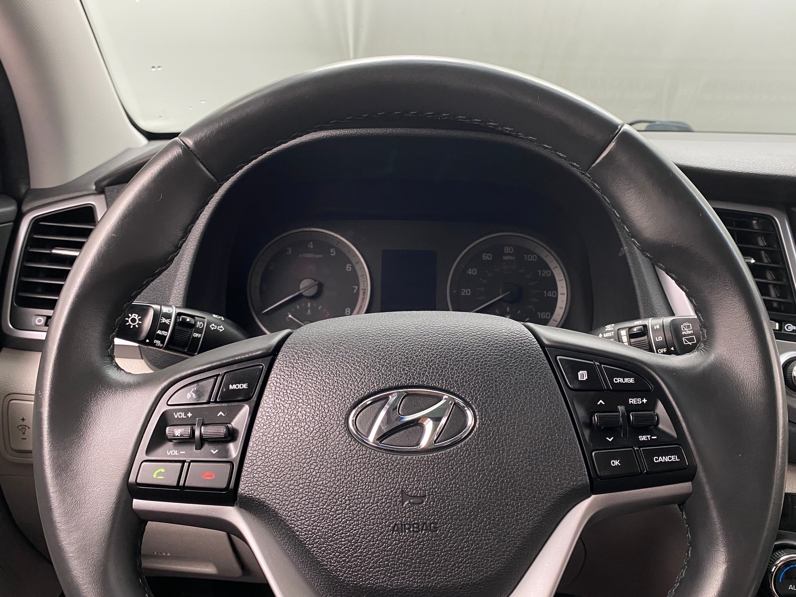 Thumbnail: 2018 Hyundai Tucson - 5