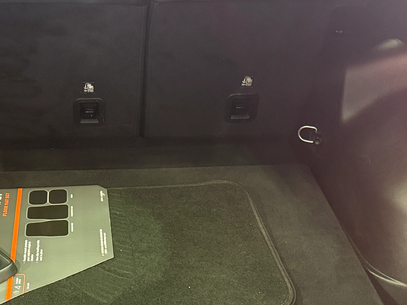 Thumbnail: 2019 Jeep Cherokee - 6