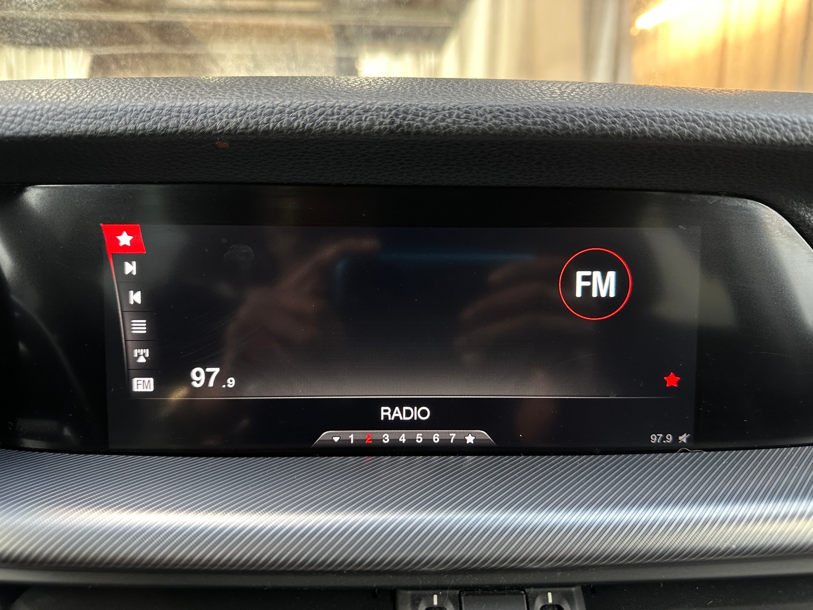 Thumbnail: 2018 Alfa Romeo Stelvio - 3