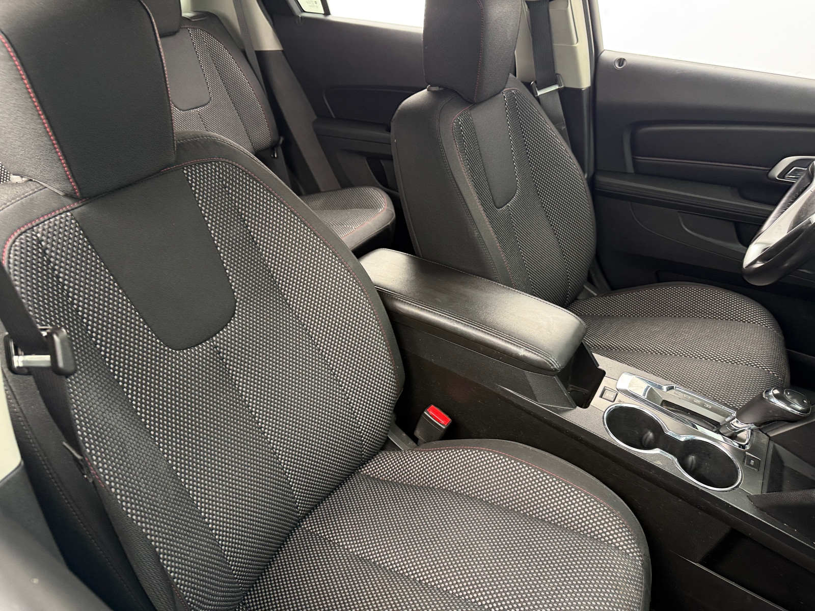 Thumbnail: 2017 GMC Terrain - 2