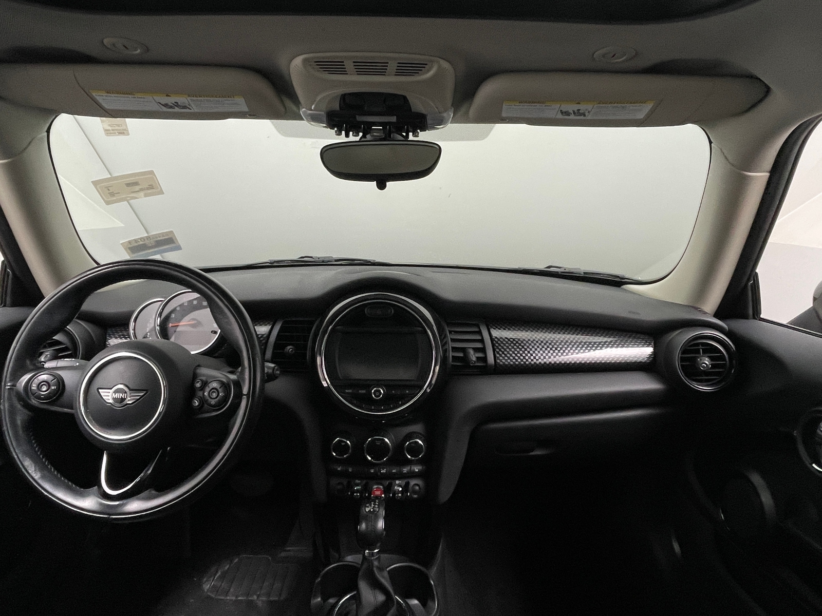 Thumbnail: 2017 MINI Cooper Hardtop - 2