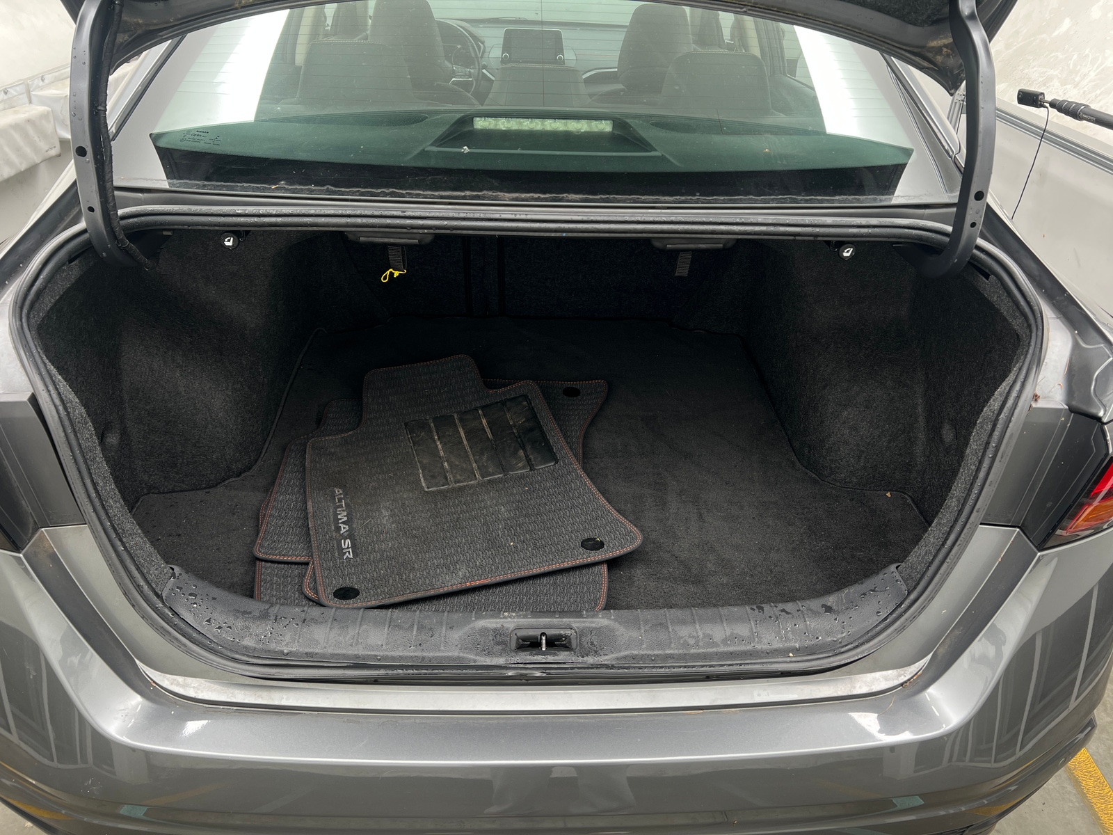 Thumbnail: 2020 Nissan Altima - 7