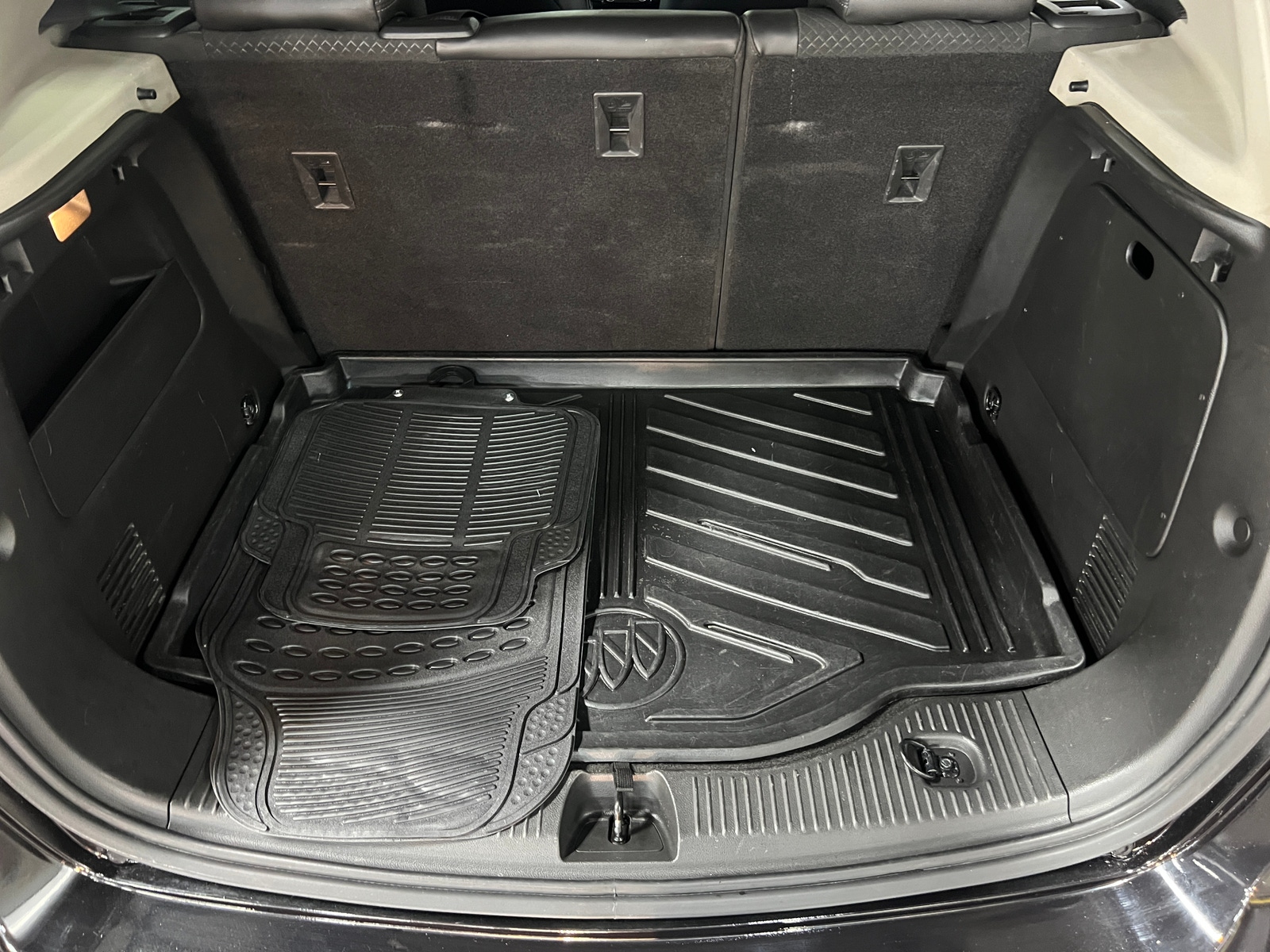 Thumbnail: 2018 Buick Encore - 7