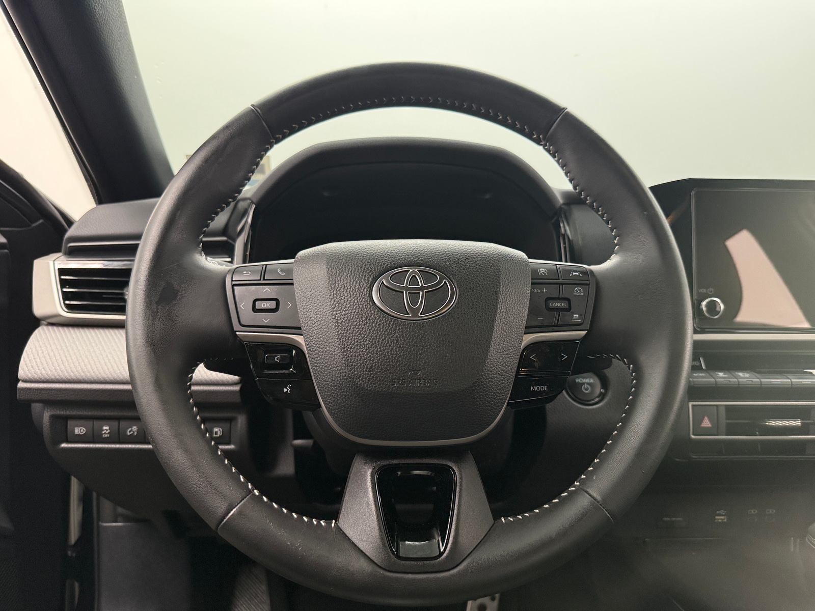 Thumbnail: 2025 Toyota Camry - 5