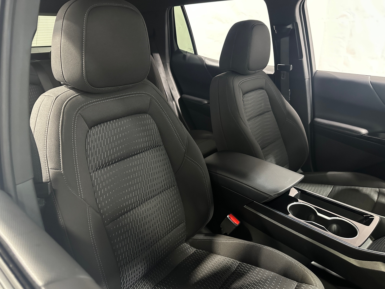 Thumbnail: 2025 Chevrolet Equinox - 2