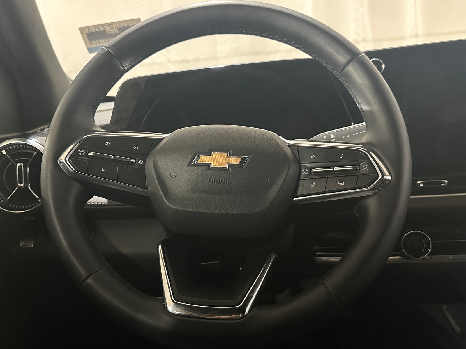 Thumbnail: 2025 Chevrolet Equinox - 5