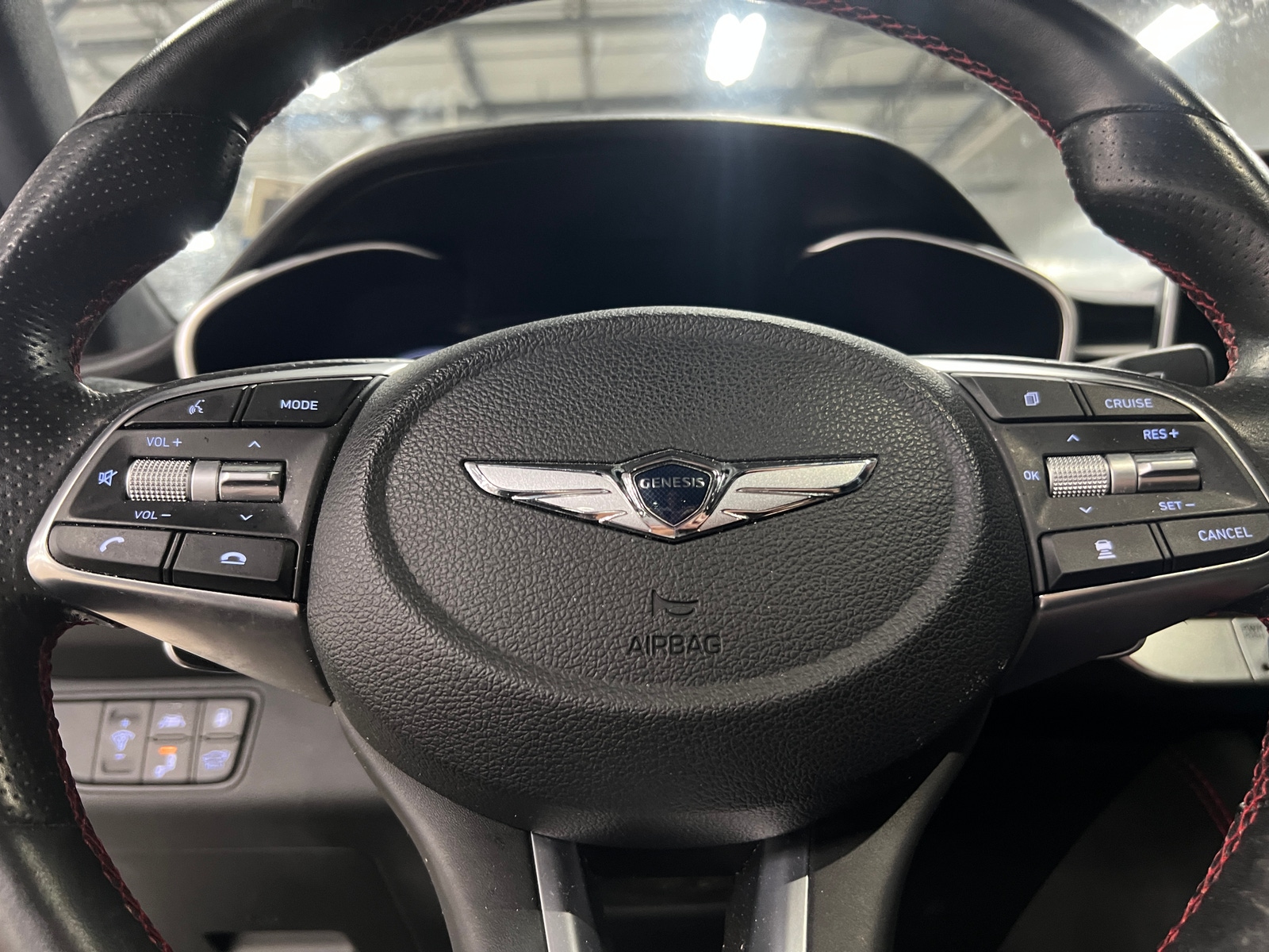 Thumbnail: 2021 Genesis G70 - 4