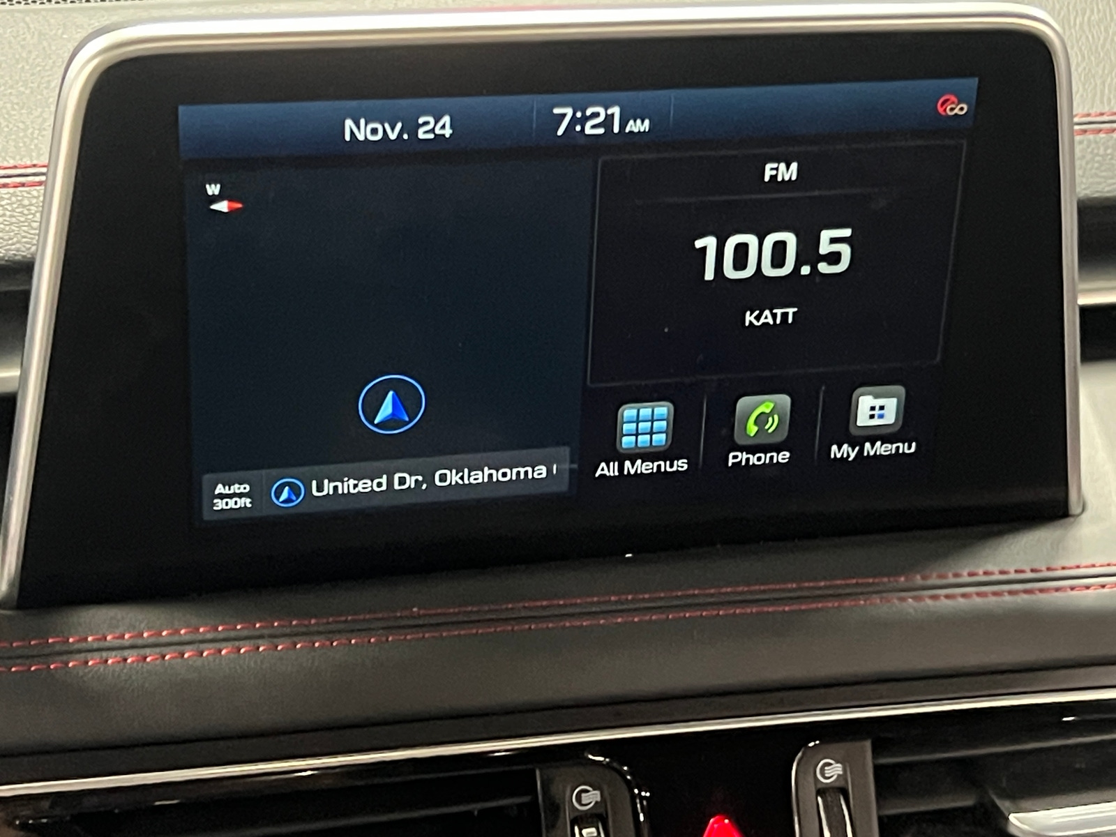 Thumbnail: 2021 Genesis G70 - 3