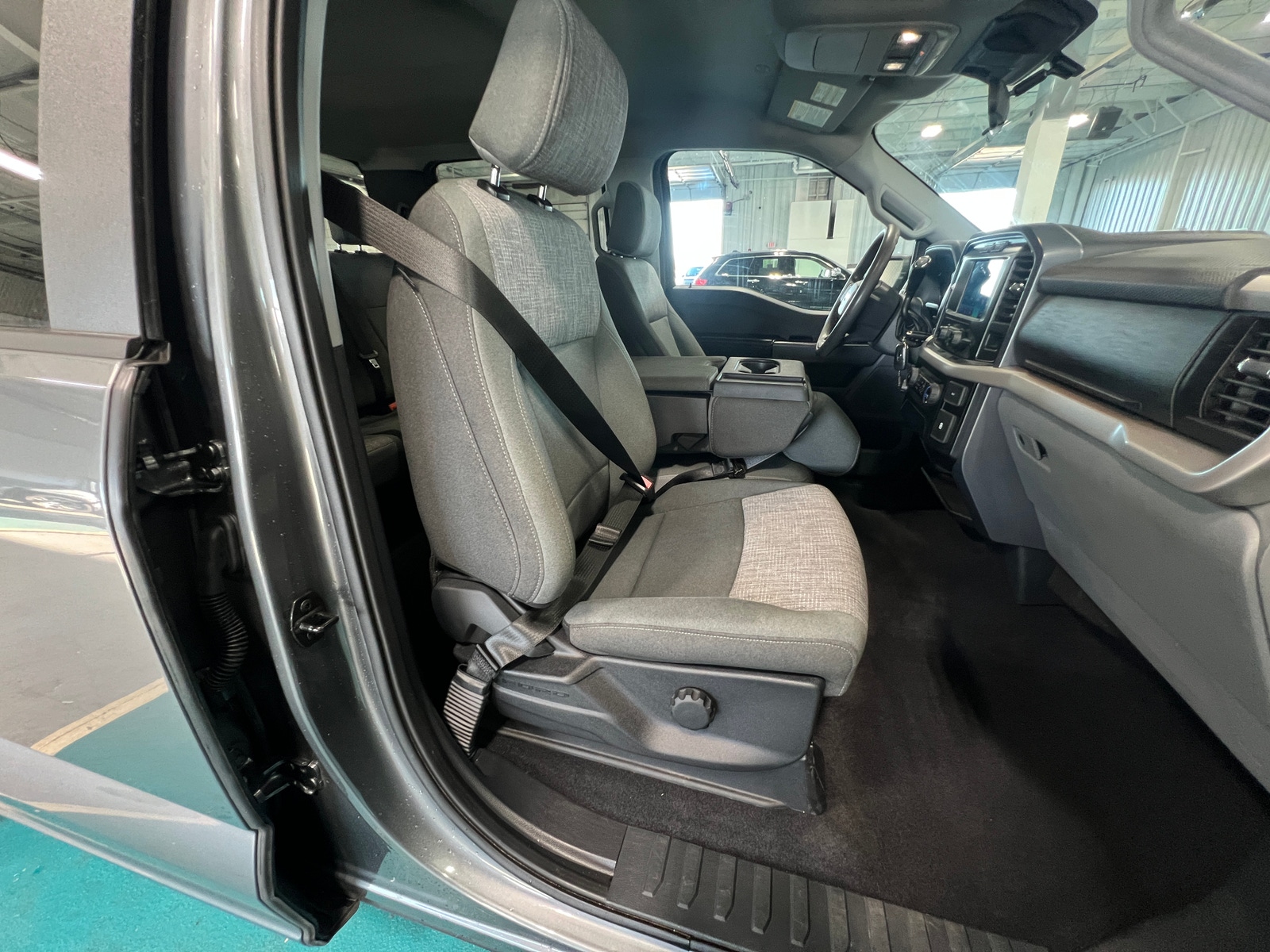 Thumbnail: 2023 Ford Econoline - 2