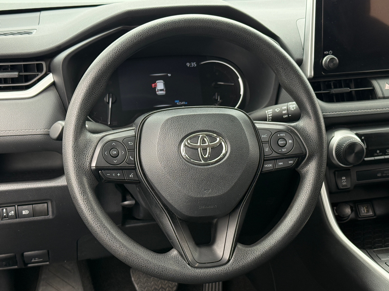 Thumbnail: 2024 Toyota RAV4 - 5